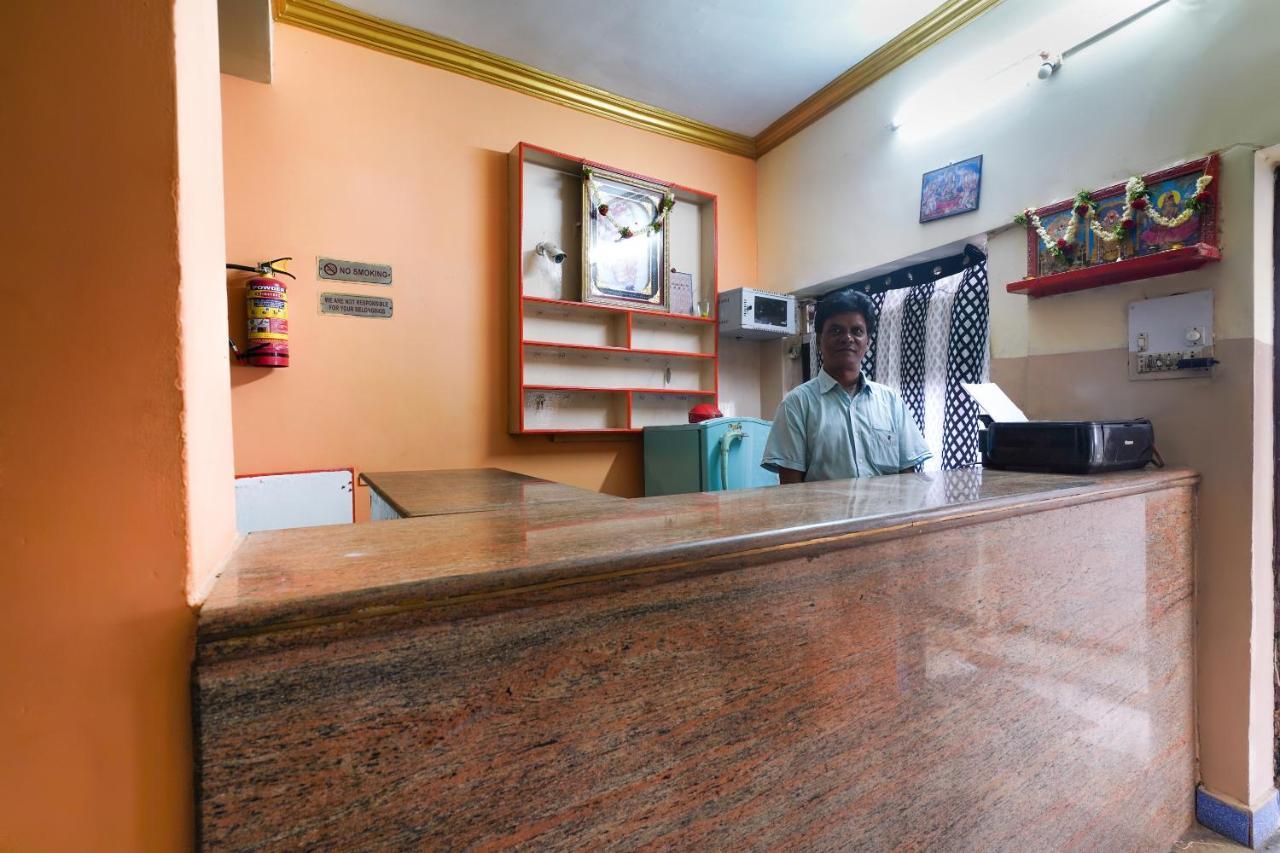 Spot On Sri Sai Lohith Lodge Near Snow World Secundurabad 外观 照片